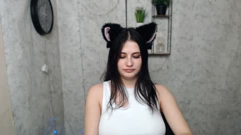 Alice online show from December 26, 2024, 10:52 pm