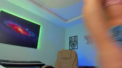 Alice online show from January 4, 2025, 11:43 am