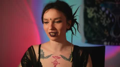 Snapshot of _alicemorrison_ chatting on May 15, 2026, 5:53 pm Alice Morrison Mistress Datura online show from May 15, 2026, 5:53 pm