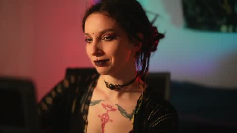 Snapshot of _alicemorrison_ chatting on May 19, 2026, 6:36 pm Alice Morrison Mistress Datura online show from May 19, 2026, 6:36 pm