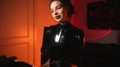 Alice Morrison Mistress Datura online show from June 17, 2026, 5:36 pm
