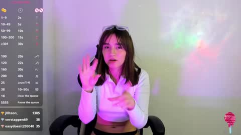 Snapshot of _alicerosse2 chatting on December 12, 2024, 3:32 am ALICE online show from December 12, 2024, 3:32 am