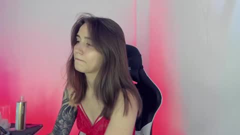 Snapshot of _alicerosse2 chatting on March 5, 2025, 1:21 am ALICE online show from March 5, 2025, 1:21 am