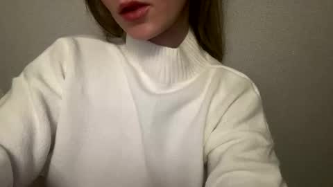 Alina Snow online show from February 4, 2025, 1:06 pm