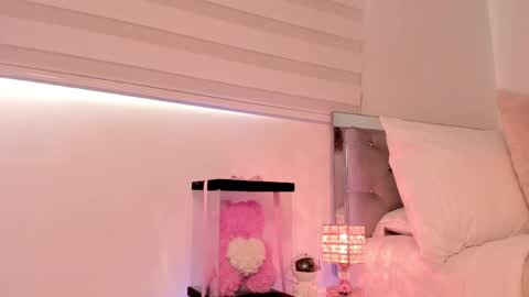 Snapshot of _alissonrose chatting on April 30, 2026, 8:57 pm Karo online show from April 30, 2026, 8:57 pm