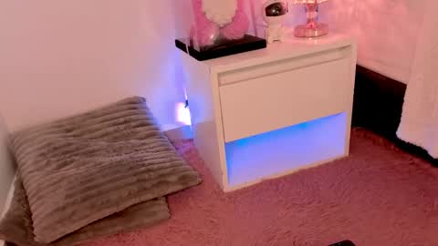 Snapshot of _alissonrose chatting on May 19, 2026, 6:58 pm Karo online show from May 19, 2026, 6:58 pm