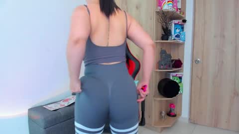 AMANDA online show from October 5, 2025, 5:11 pm