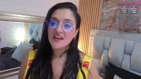 Snapshot of _andrealopez chatting on June 28, 2026, 3:45 am _andrealopez online show from June 28, 2026, 3:45 am