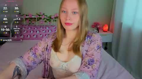 Snapshot of _angelblaze chatting on July 3, 2026, 5:36 am _angelblaze online show from July 3, 2026, 5:36 am