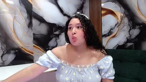 _anitacute online show from May 26, 2026, 5:31 pm