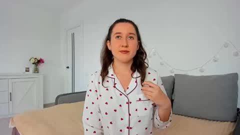 Anna online show from September 15, 2025, 10:59 am