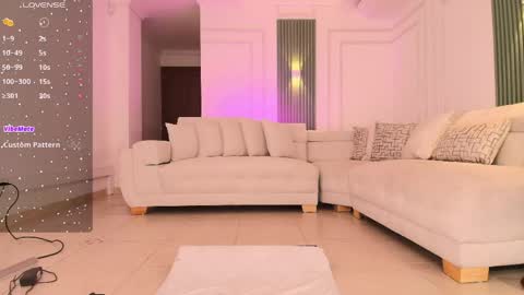 Ana online show from April 18, 2026, 7:18 pm