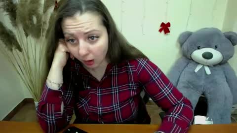 Snapshot of _annabelle_lee chatting on December 30, 2024, 7:26 am Anna online show from December 30, 2024, 7:26 am