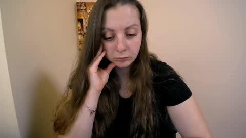 Snapshot of _annabelle_lee chatting on January 24, 2025, 10:43 am Anna online show from January 24, 2025, 10:43 am