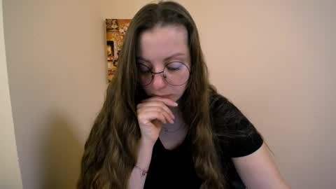 Snapshot of _annabelle_lee chatting on January 24, 2025, 1:47 pm Anna online show from January 24, 2025, 1:47 pm