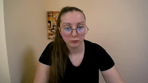 Snapshot of _annabelle_lee chatting on January 28, 2025, 10:45 am Anna online show from January 28, 2025, 10:45 am