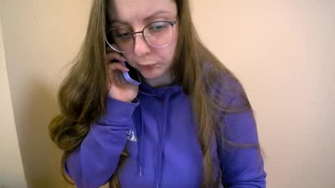 Snapshot of _annabelle_lee chatting on February 7, 2025, 8:01 am Anna online show from February 7, 2025, 8:01 am