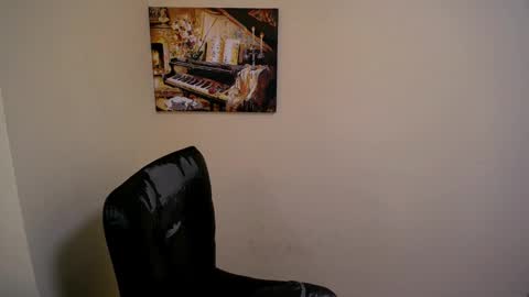 Snapshot of _annabelle_lee chatting on February 14, 2025, 8:31 am Anna online show from February 14, 2025, 8:31 am