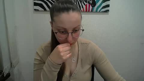 Snapshot of _annabelle_lee chatting on February 12, 2026, 2:45 pm Anna online show from February 12, 2026, 2:45 pm