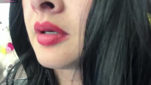 antonia online show from March 10, 2025, 11:49 pm