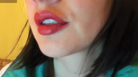 antonia online show from October 5, 2025, 9:29 am