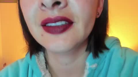 antonia online show from November 19, 2025, 10:37 am