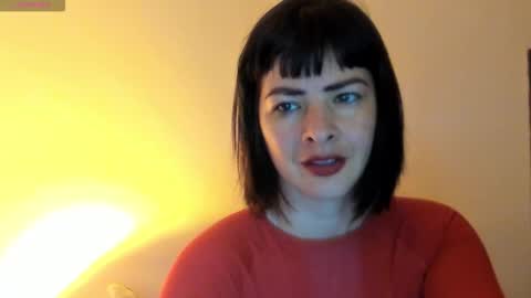 antonia online show from December 1, 2025, 1:38 pm