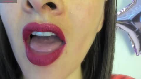 antonia online show from June 5, 2026, 10:26 pm