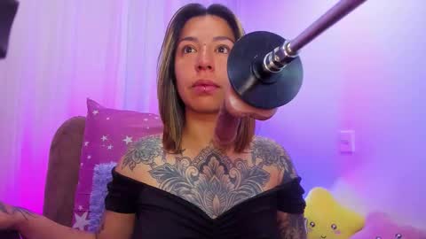 _antonella_dreams online show from October 6, 2025, 8:01 am