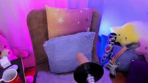 _antonella_dreams online show from February 15, 2026, 3:20 pm