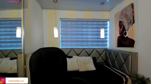 Snapshot of _antonnela_ chatting on May 22, 2026, 3:17 pm antonnela online show from May 22, 2026, 3:17 pm