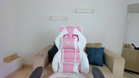    online show from February 2, 2026, 12:26 pm