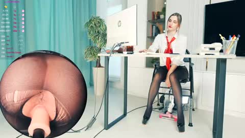 _artporno_ online show from December 4, 2025, 7:28 am