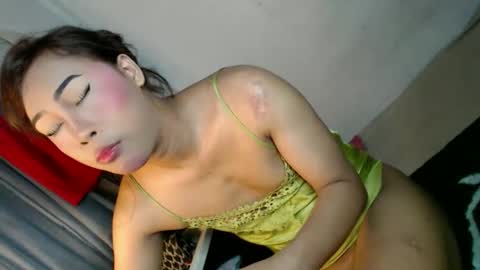 Snapshot of _asiancutie chatting on May 12, 2026, 6:49 pm _asiancutie online show from May 12, 2026, 6:49 pm