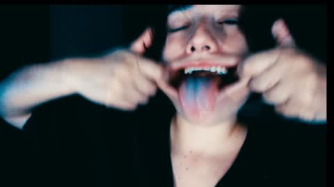 atenea online show from February 1, 2025, 11:48 pm