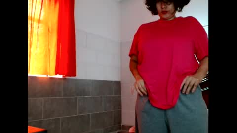 atenea online show from April 8, 2026, 2:06 pm