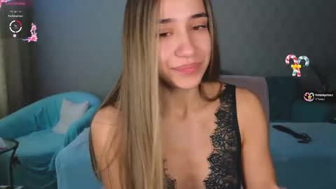 _aura_18 online show from April 21, 2026, 2:51 am