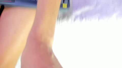 Aura online show from February 23, 2025, 3:13 am