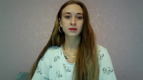 _aurora_sweet online show from October 7, 2025, 7:16 am