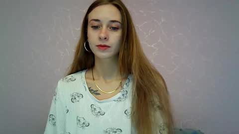 _aurora_sweet online show from October 9, 2025, 8:45 am