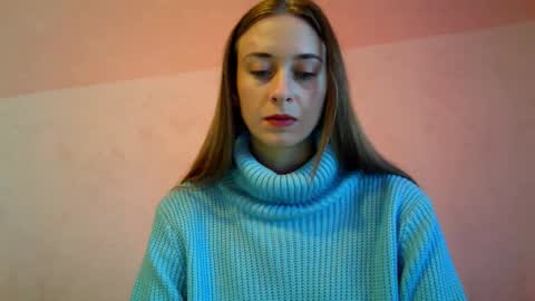 _aurora_sweet online show from October 21, 2025, 11:44 am