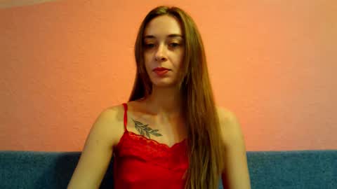 _aurora_sweet online show from December 5, 2025, 8:34 am
