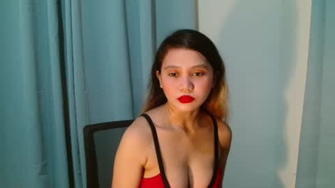 Snapshot of _avianna chatting on July 5, 2026, 10:11 am Avianna online show from July 5, 2026, 10:11 am