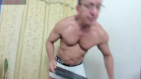 Snapshot of _axelking1_ chatting on May 21, 2026, 11:39 am Axel online show from May 21, 2026, 11:39 am
