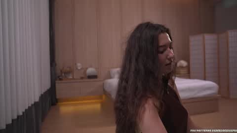 Arianna online show from December 1, 2025, 2:00 pm