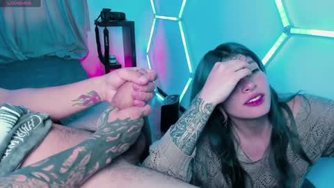 Lunita  online show from February 5, 2025, 12:27 pm