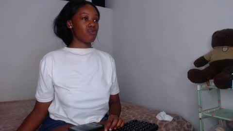 Snapshot of _becky__ chatting on July 15, 2026, 1:11 am Becky online show from July 15, 2026, 1:11 am