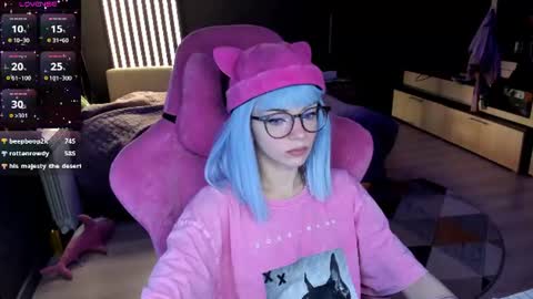 Snapshot of _black_fox__ chatting on July 2, 2026, 11:44 pm Olivia Subscribe to my Fansly - online show from July 2, 2026, 11:44 pm