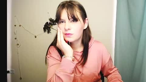 _black_kitty__ online show from June 3, 2026, 8:14 pm
