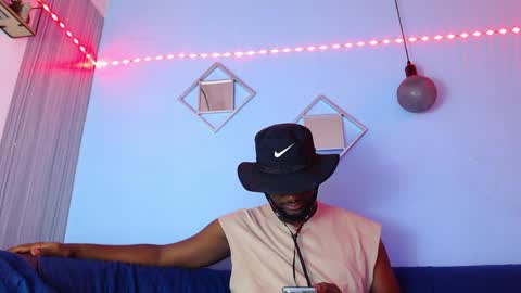 Andrew online show from April 9, 2026, 6:35 pm